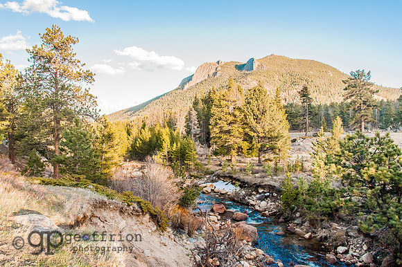 RMNP Mountain and Stream